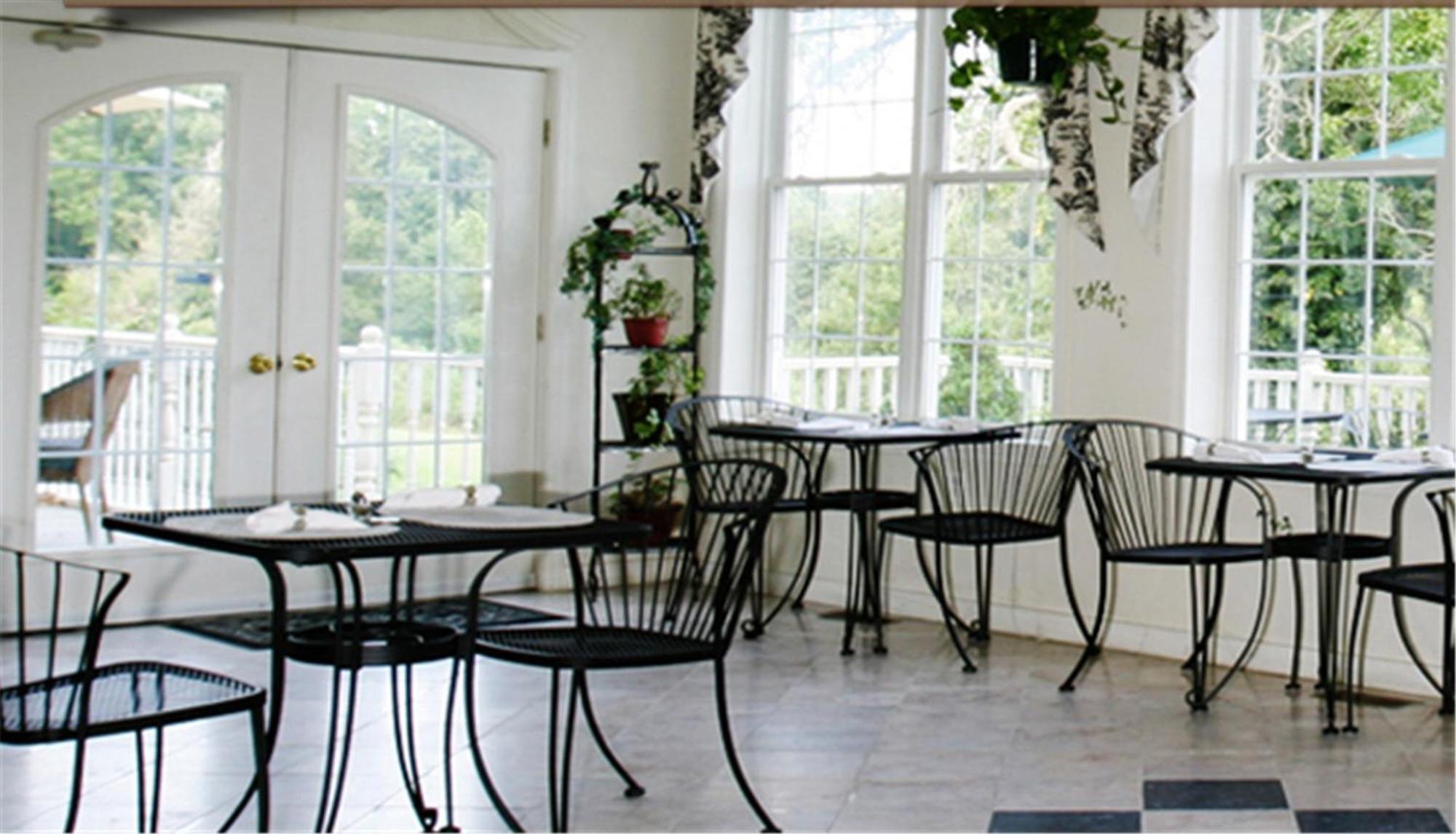 Elk Forge Bed And Breakfast エルクトン エクステリア 写真